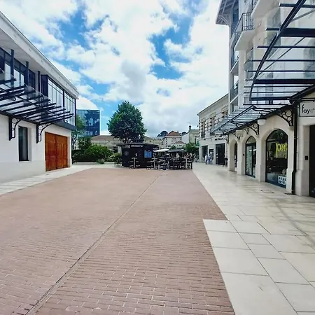 Hyper Centre - Spacieux 2 Parking Et Terrasse Lägenhet