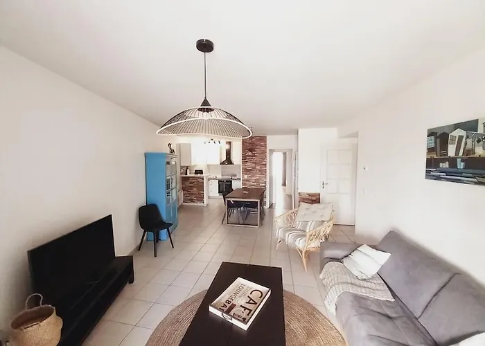 Apartamento Hyper Centre - Spacieux 2 Parking Et Terrasse Arcachón