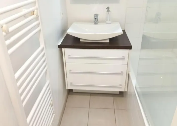 アパート Hyper Centre - Spacieux 2 Parking Et Terrasse アルカション