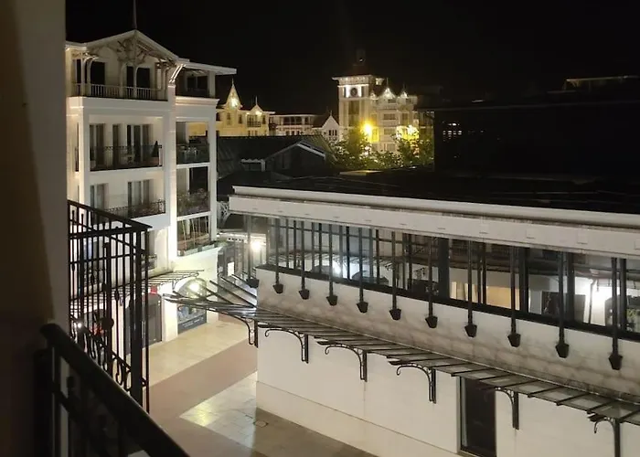 アパート Hyper Centre - Spacieux 2 Parking Et Terrasse *